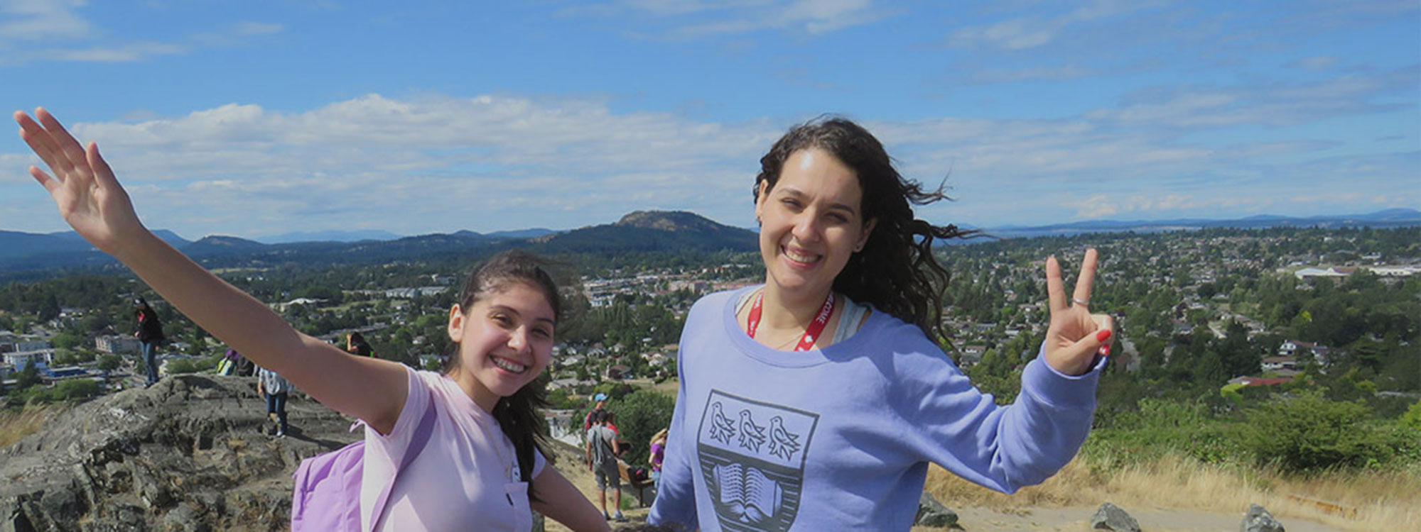 Summer students enjoying siteseeing in Victoria