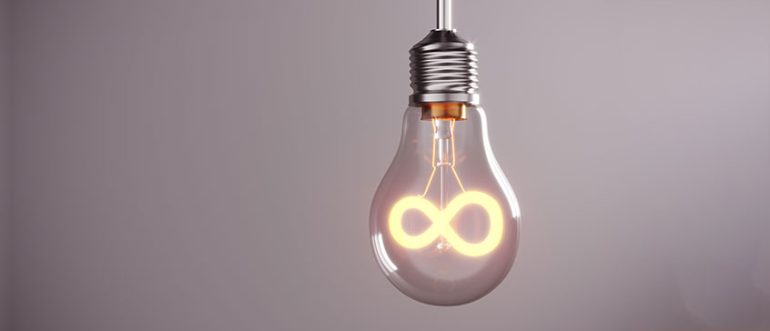 Illustration: light bulb with an infinity sign