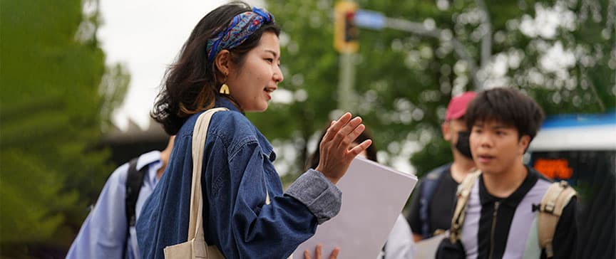 Masami giving a neighbourhood tour